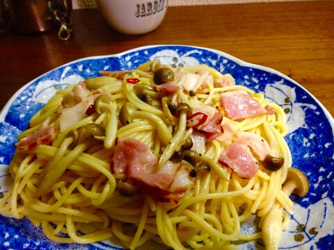 しめじとベーコンのパスタ★